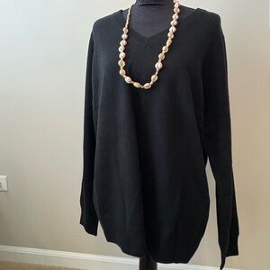 NAADAM Soft Cashmere Black Sweater